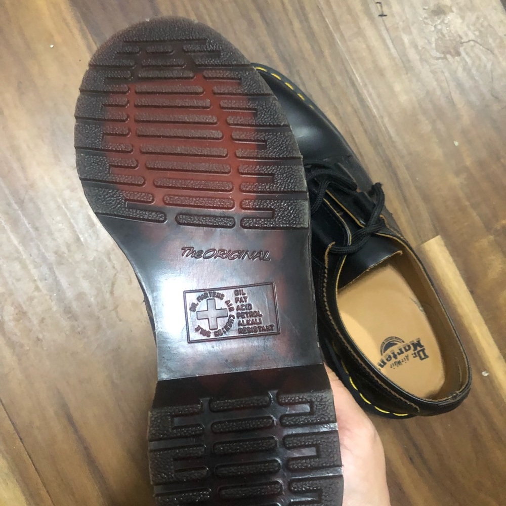 Brand new dr martens never worn size 9 women